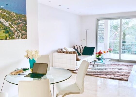 Luxurious two bedroom apartment in Bendinat to rent