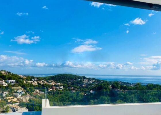 Villa mit Meerblick in Costa den Blanes zu vermieten