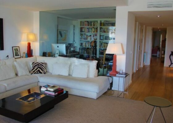Apartment with harbor views in Palma to rent