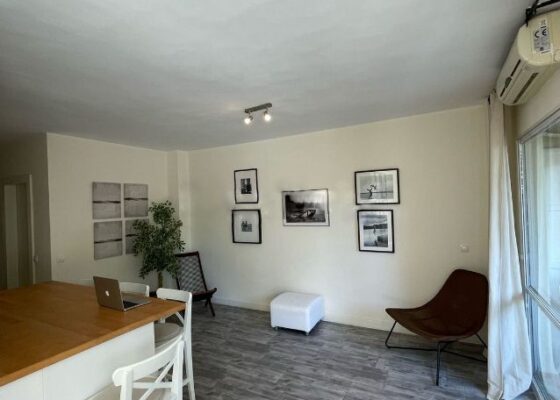 Moderne, zwei Schlafzimmer Wohnung in Sol de Mallorca zu vermieten