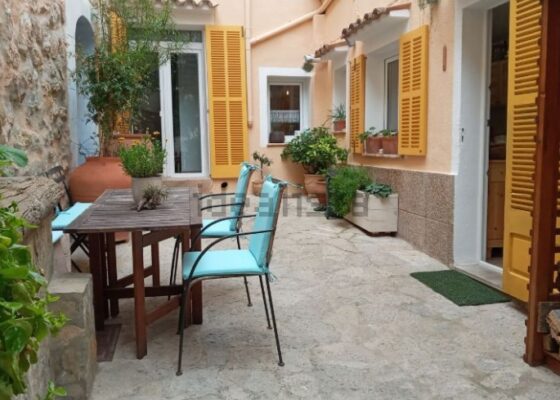 Townhouse in Andratx for sale