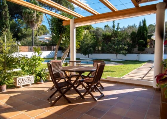 Mediterranean Style Villa in Santa Ponsa for sale