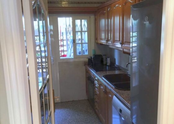 Apartment in first sea line in Palmanova to rent