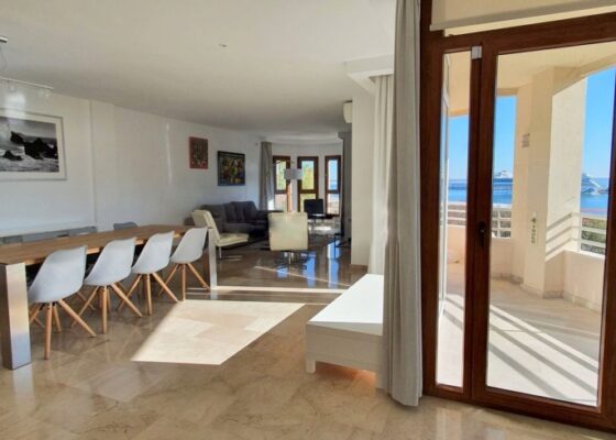 Luxus-Meerblick-Wohnung in Palma – Bonanova zu vermieten