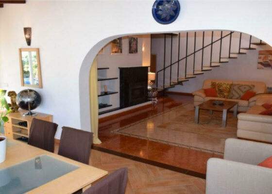 House with partial sea views in Palmanova for sale