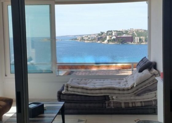 Unfurnished three bedroom sea view apartment for rent in Cala
