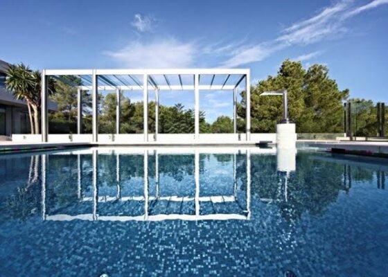 Moderne Luxus Villa in Sol de Mallorca zu verkaufen