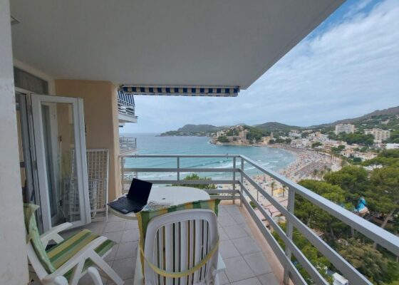 Two bedroom sea view apartment in Paguera to rent