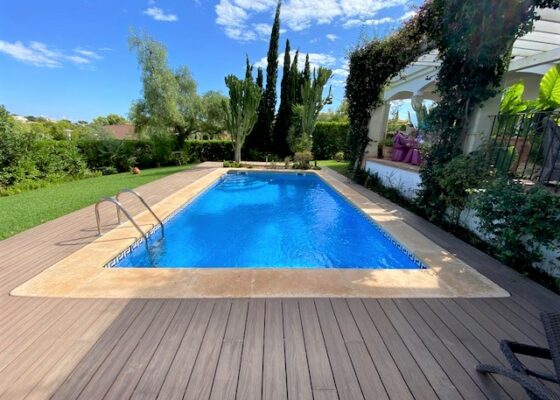 Charming family villa in Cala Vinyes with holiday license