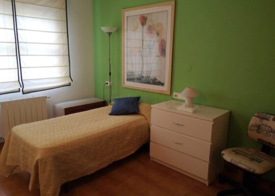 Spacious apartment for rent in Genova