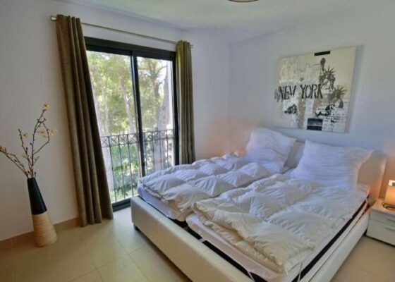 Modern sea view apartment for sale in Camp de Mar, Mallorca