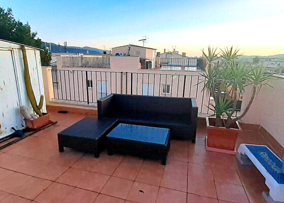 Penthouse with 2 bedroom and roof terrace in Son Ferrer for sale