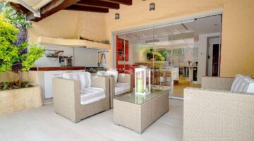 Townhouse in cas catala to rent