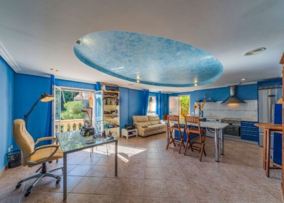 Villa mit Meerblick in Costa den Blanes zu verkaufen