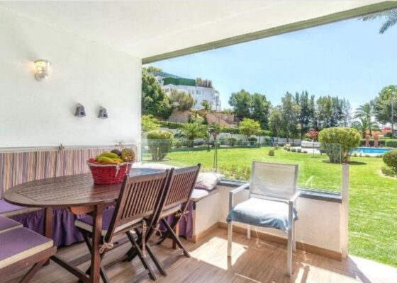 Luxury apartment in portals for sale