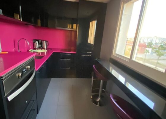 Zwei-Zimmer-Wohnung in Portixol zu vermieten