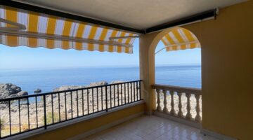 Two bedroom sea view apartment in santa ponsa to rent