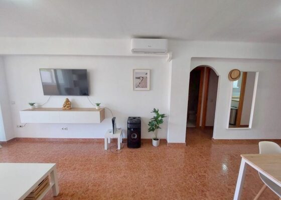 Two bedroom apartment for long term rent