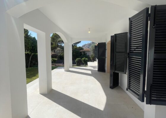 Seaview Villa with sea access in port andratx