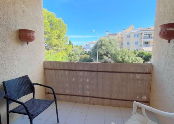 Two bedroom apartment by the beach in santa ponsa