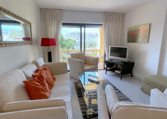 Two bedroom apartment by the beach in santa ponsa