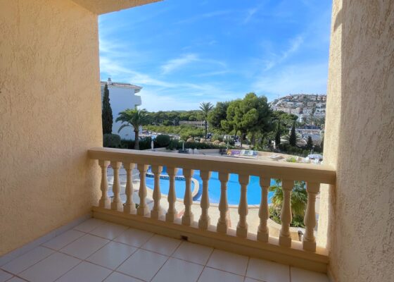 Two bedroom apartment by the beach in santa ponsa