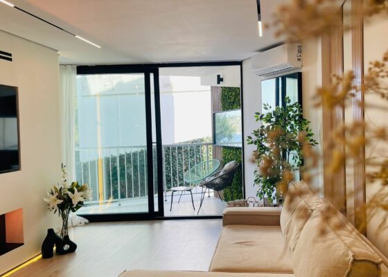 Seaview apartment in santa ponsa with sea access