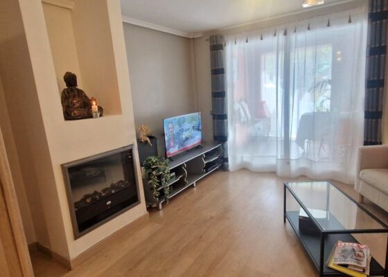 Two bedroom groundfloor in santa ponsa for rent