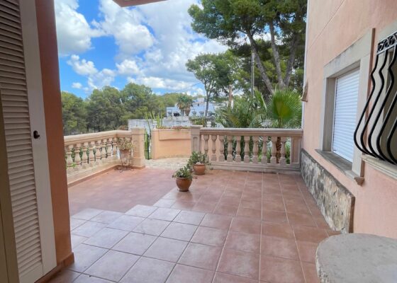 Mediterranean property in Paguera for sale