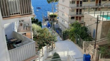 Zwei-Zimmer-Wohnung am Meer in Santa Ponsa zu verkaufen