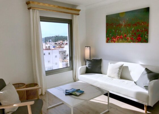 * RENTED UNTIL MARCH 2025 *Apartment in Santa Catalina for rent