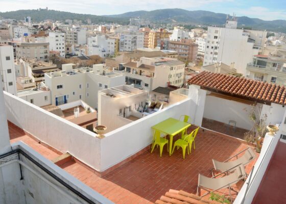 * RENTED UNTIL MARCH 2025 *Apartment in Santa Catalina for rent