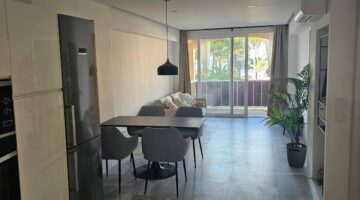 Modern apartment in El Toro for sale