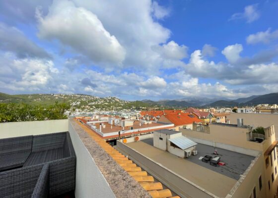 Penthouse im Herzen von Port Andratx zu vermieten