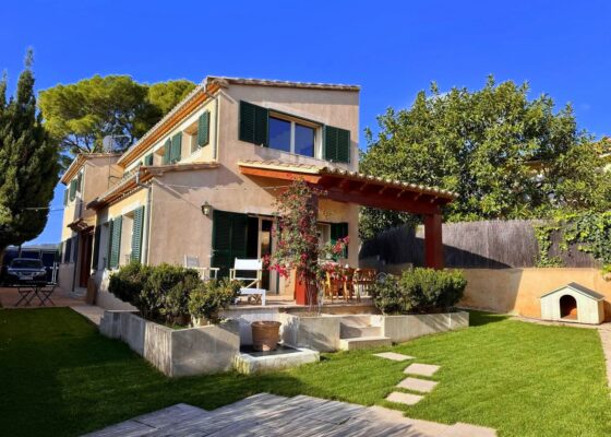 Mediterranean House in Bonanova to rent