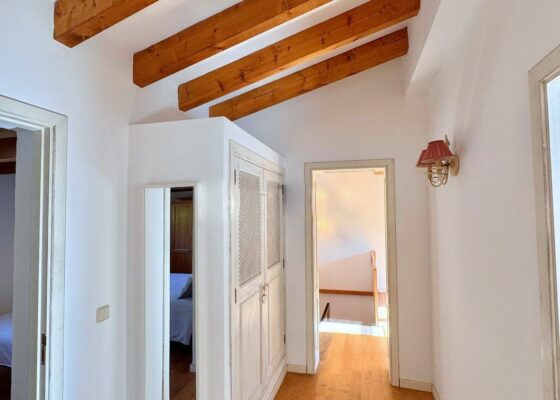 Mediterranean House in Bonanova to rent