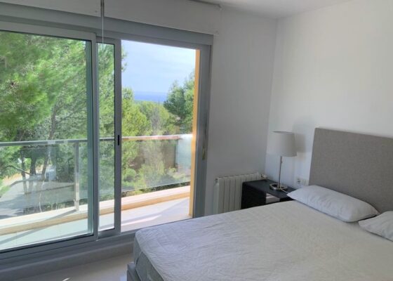 Seaview penthouse in sol de mallorca – long term rental