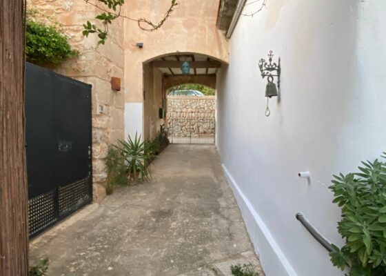 Rustic House in Calvia for sale