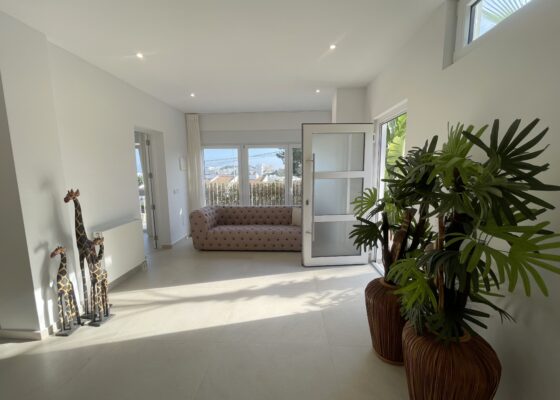 Luxury Villa in Palmanova with guest apartment for sale