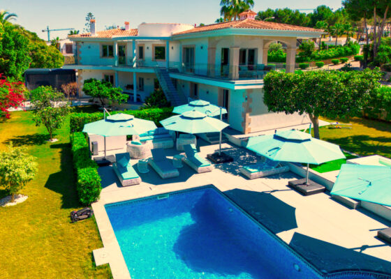 Luxurious Villa in Nova Santa Ponsa for sale