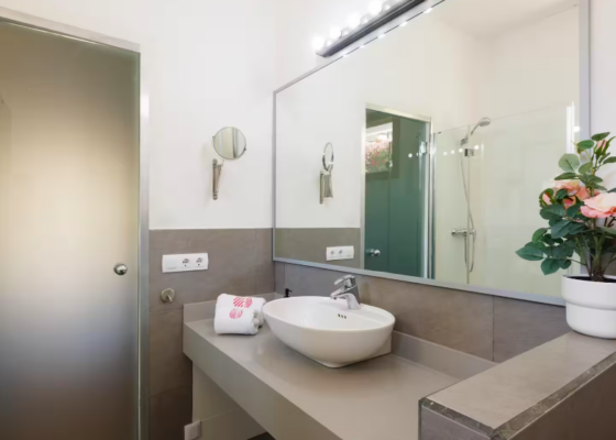Villa mit Ferien Vermietung Lizenz zu verkaufen in Santa Ponsa
