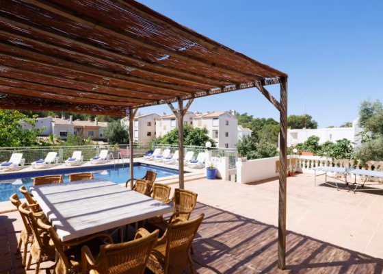 Villa mit Ferien Vermietung Lizenz zu verkaufen in Santa Ponsa