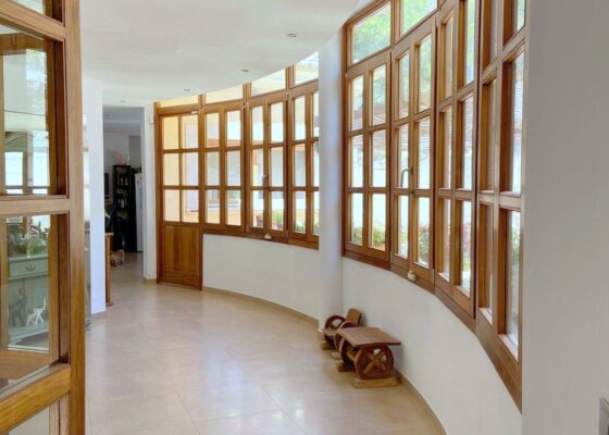 Spacious Villa in Paguera for sale