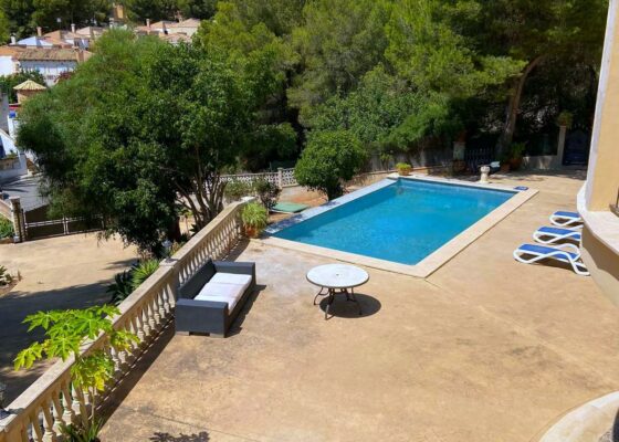 Spacious Villa in Paguera for sale