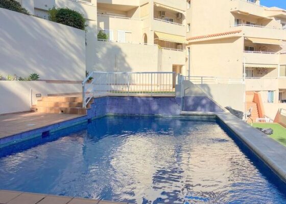 Two bedroom apartment in walking distance to the beach in Santa ponsa for sale