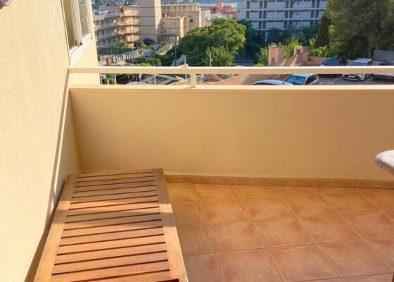 Two bedroom apartment in walking distance to the beach in Santa ponsa for sale