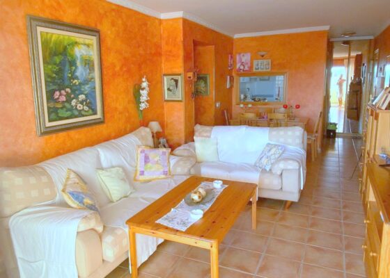 Two bedroom apartment in walking distance to the beach in Santa ponsa for sale