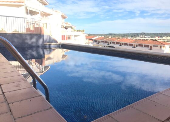 Apartment in Santa Ponsa by the beach for sale