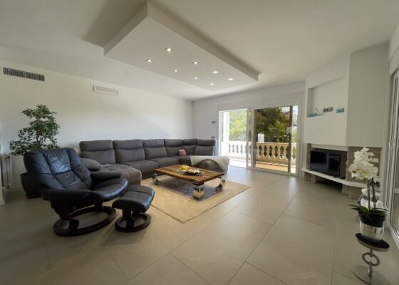 Mediterrane Luxusvilla in Costa de la Calma zu verkaufen