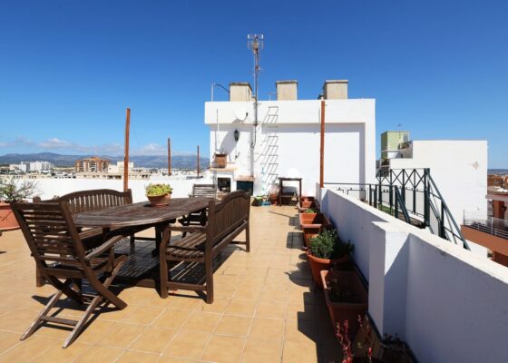 Penthouse in Palma with views for sale